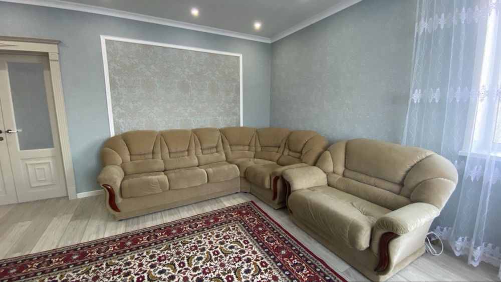 Угловой диван+мини диван