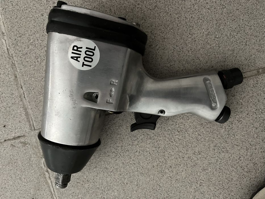 Pistol de impact nou, 260 NM