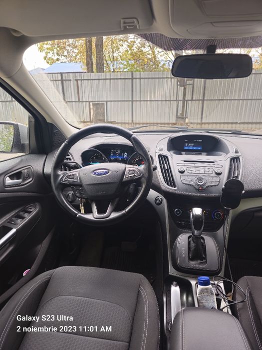 Inchiriere Kuga 4x4 regim uber/bolt/, posibilitate rămânere