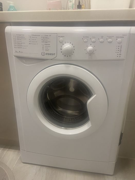 Стиральная машина INDESIT