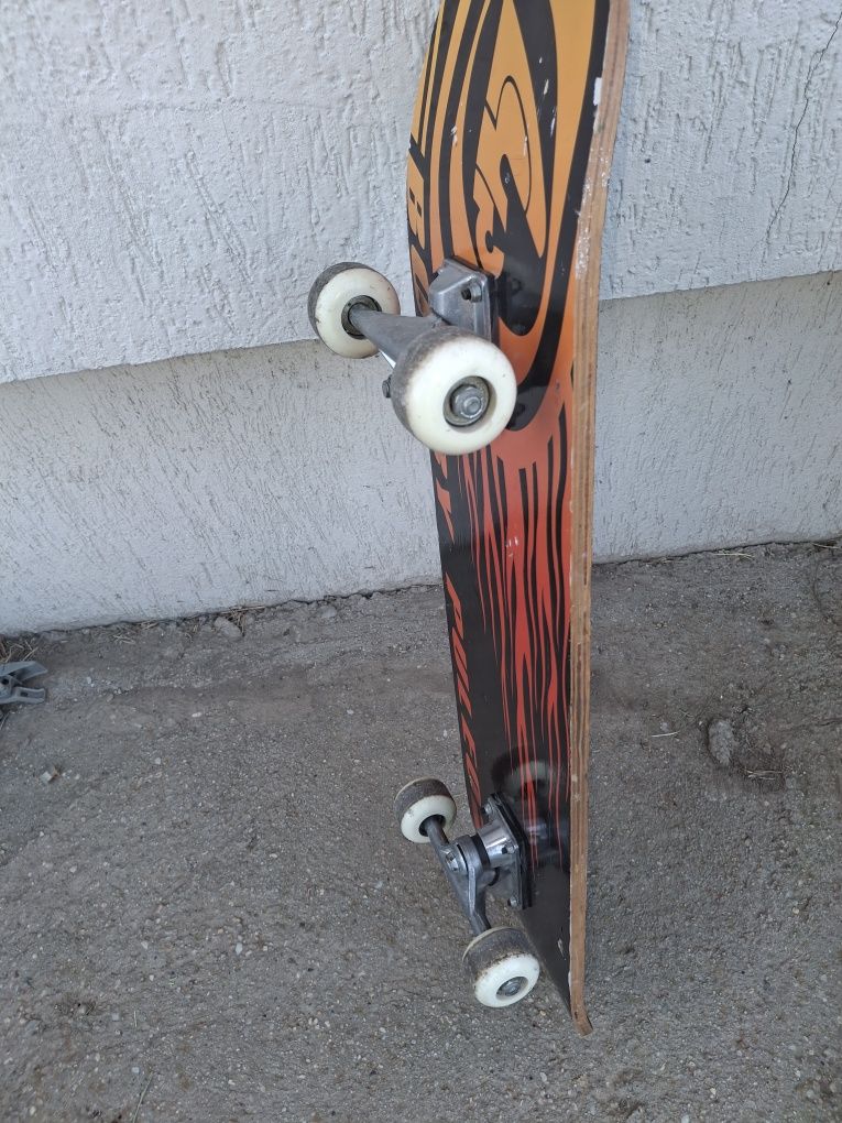 Vand skateboard Rco BOBBY PULLED