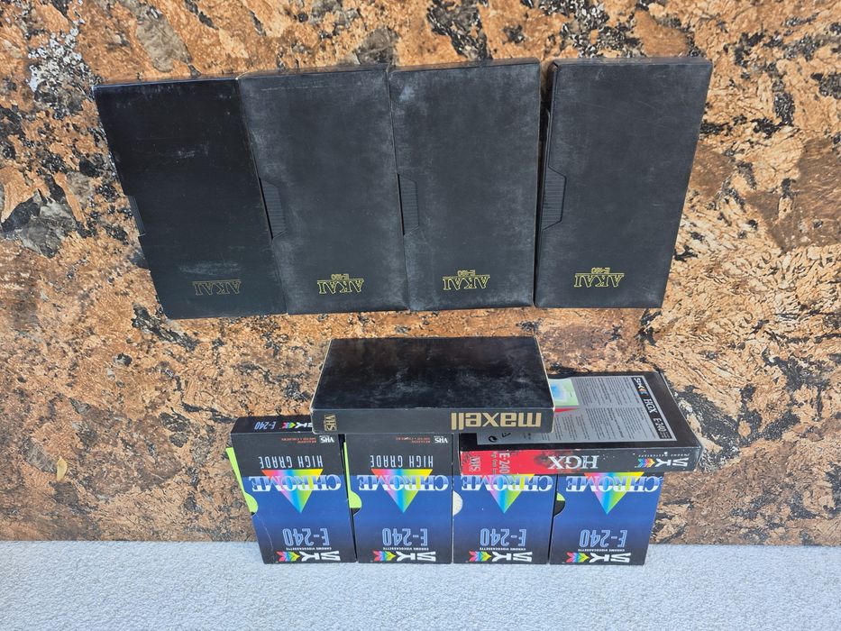 Vând 10 casete video VHS,Originale Akai,Sk, Maxell