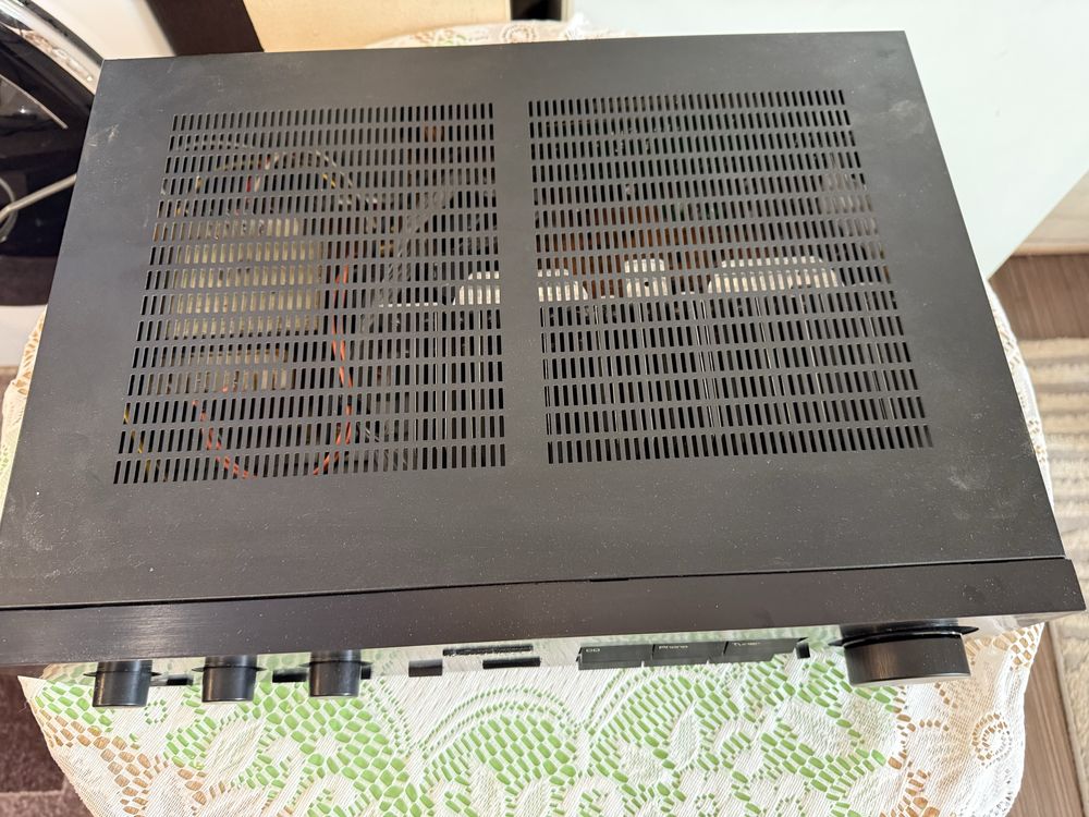 Pioneer A-44 стерео усилвател
