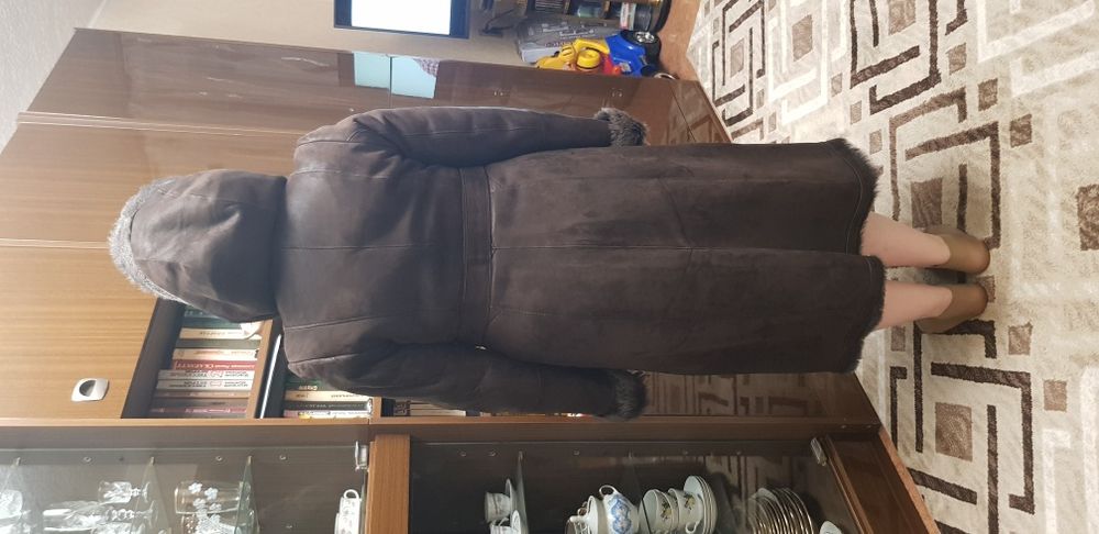 Продаётся дублёнка в отличном состоянии