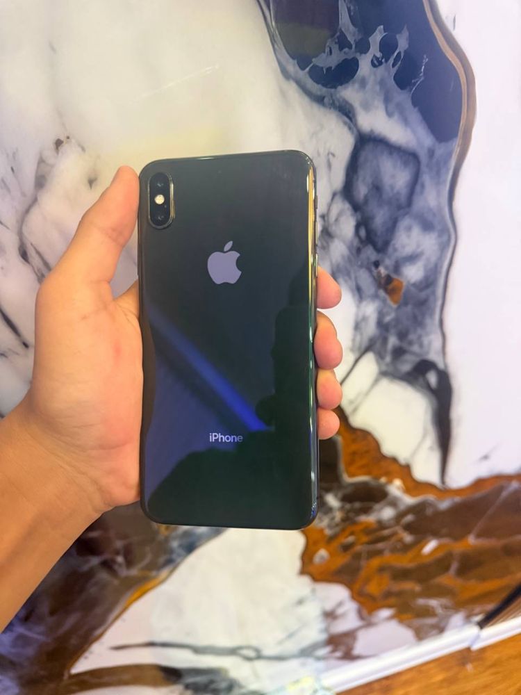 Iphone Xs MAX.