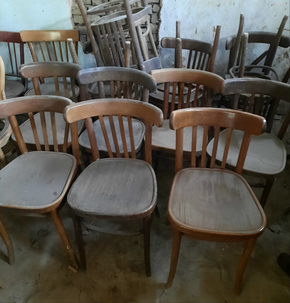 Продается венские стулья