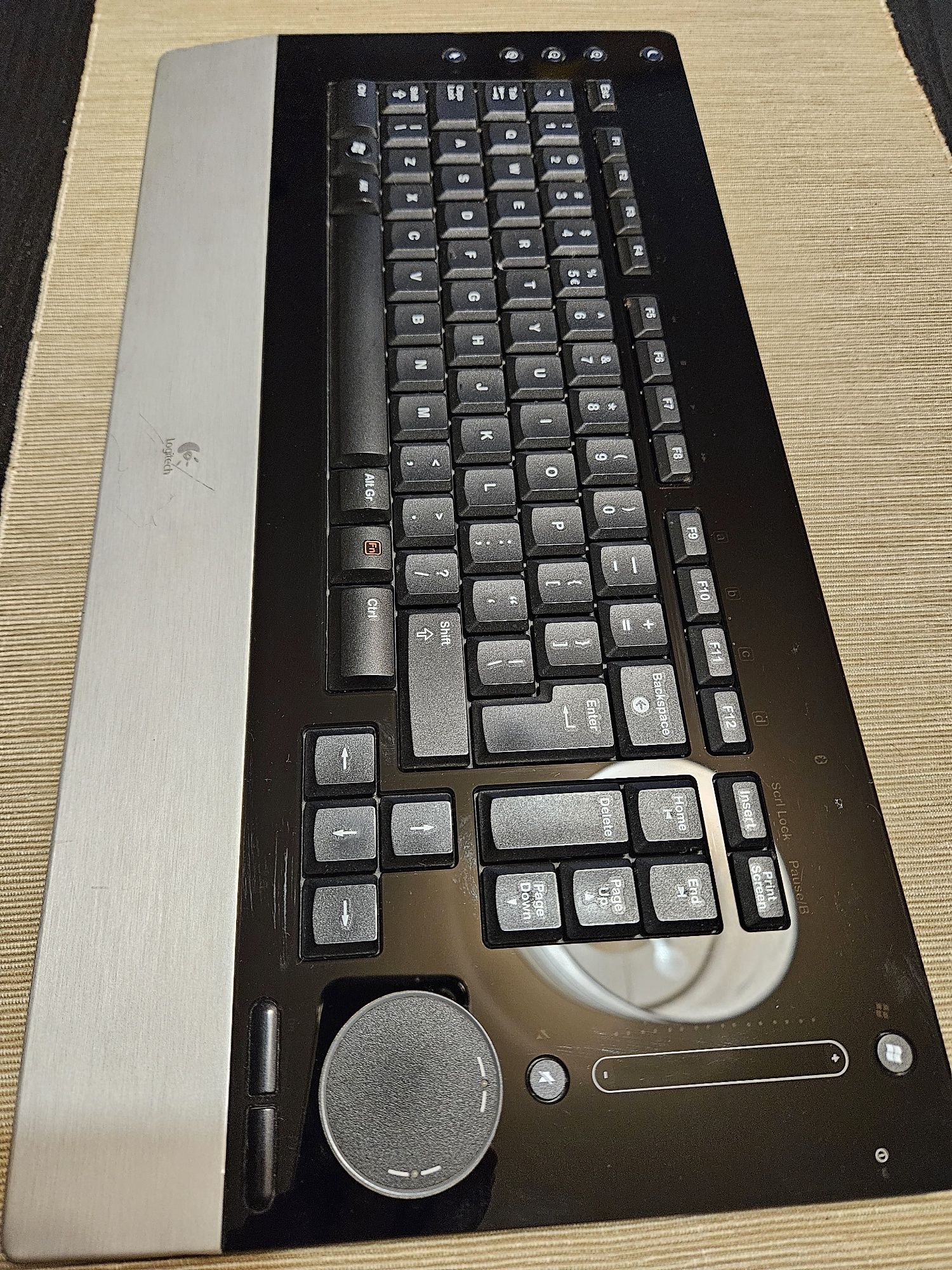 Tastatura bluetooth Logitech diNovo Edge