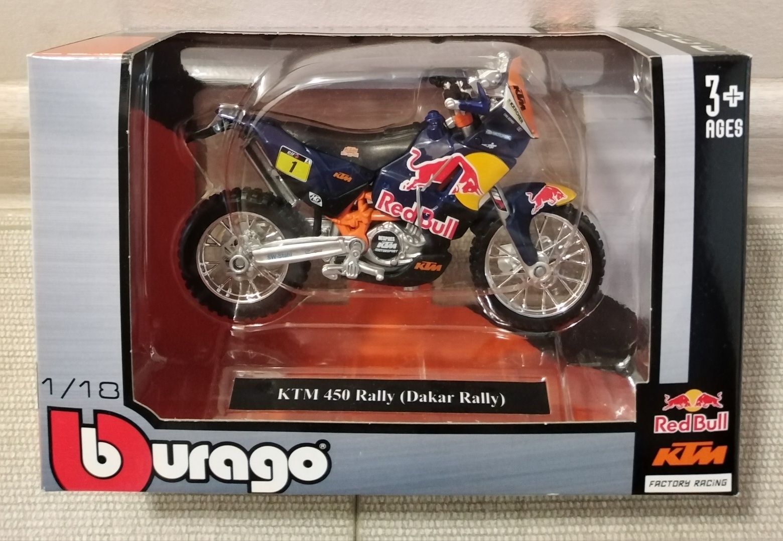 Miniatura 1:18 Burago Red Bull KTM 450 Rally