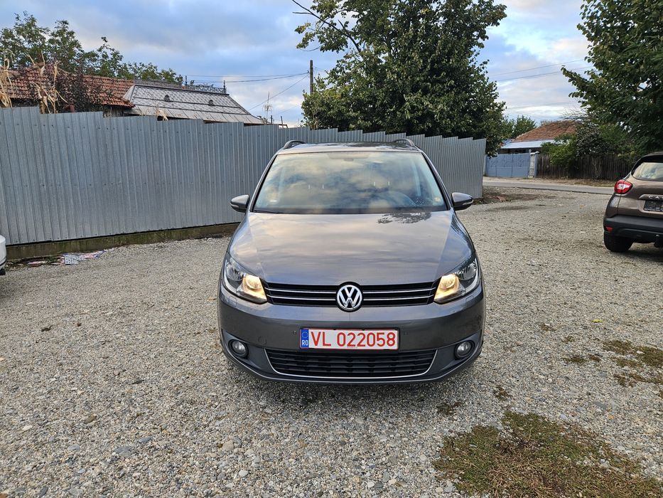 Vw Touran Highline 2012 ~2.0d 140 Cp /7 Locuri/Klima/Senz park/Nav/DSG