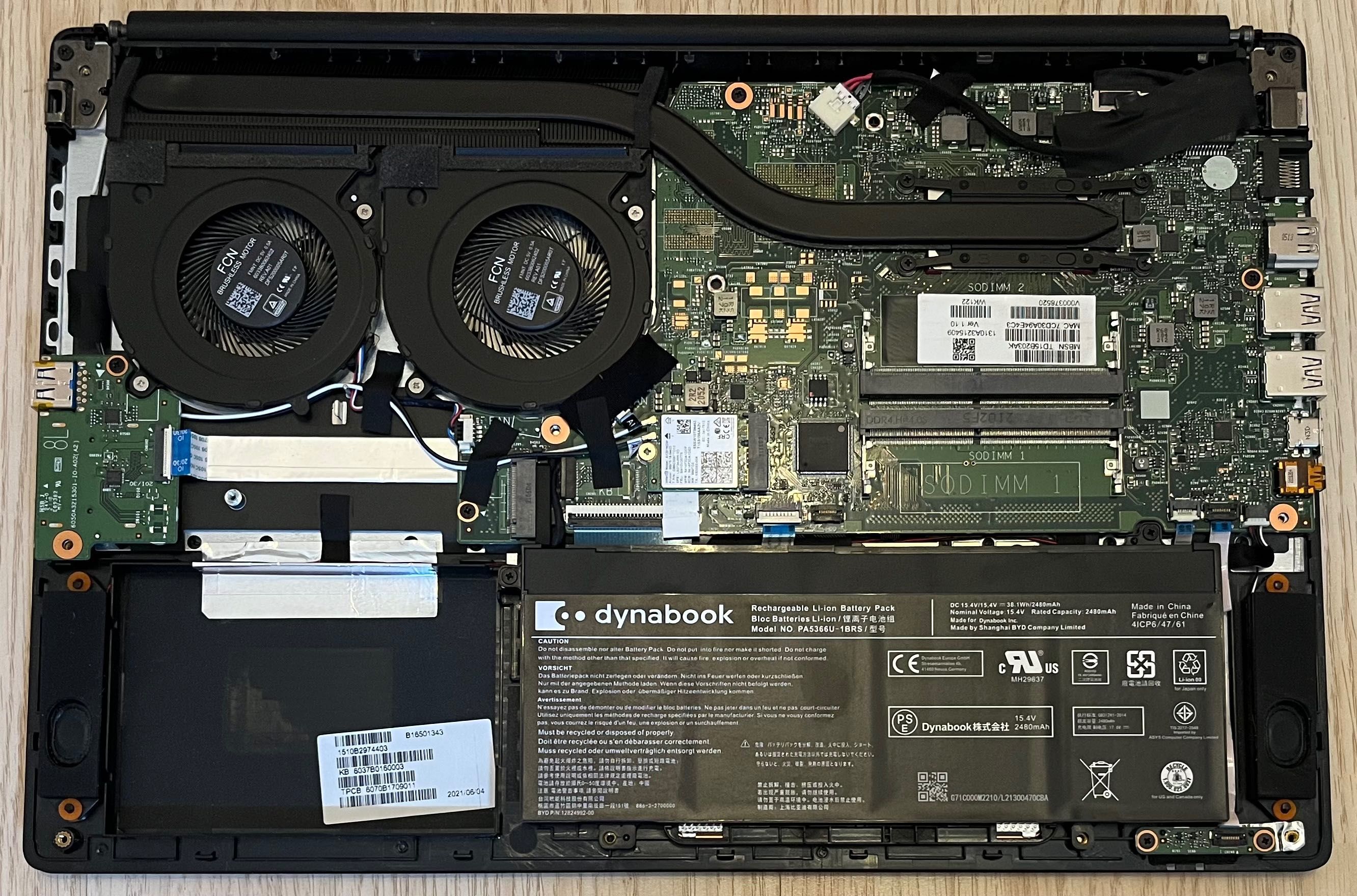 Dynabook Toshiba i5-1135g7 15.6” FHD ips L50-j-109