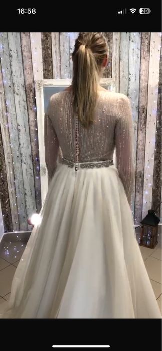 Rochie mireasa cu maneci