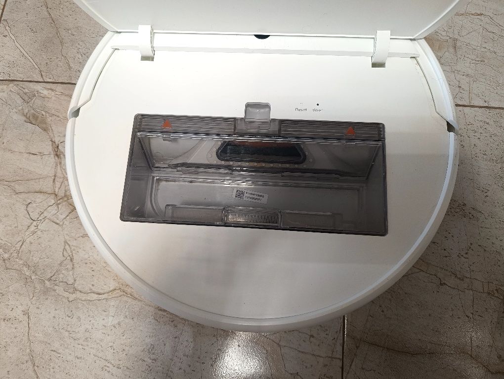 Прахосмукачка робот Xiaomi vacuum mop