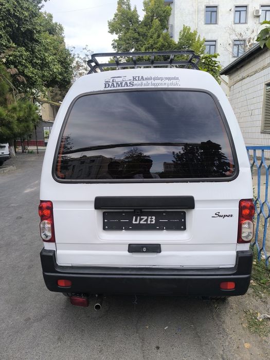 15balon diska qoʻyilgan.mers sidena bor.lenovo manitor bor .