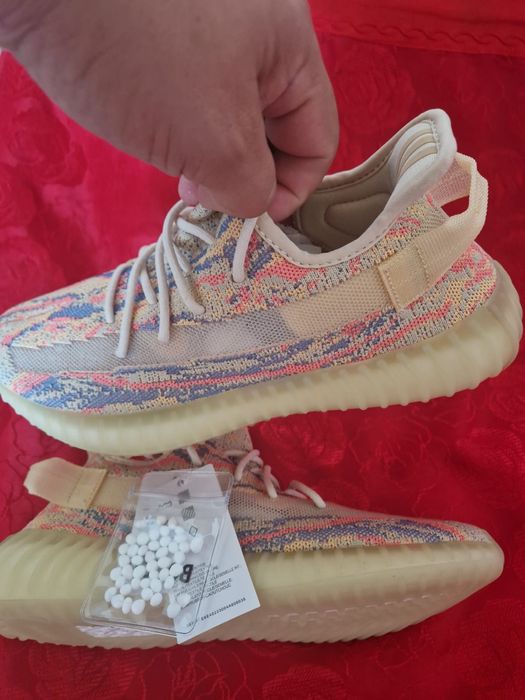 Adidași Adidas Yeezy original