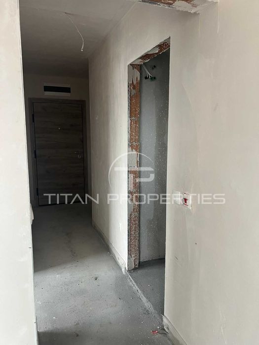 Продава се Тристаен апартамент в Пловдив, Кършияка - 121 кв.м за 1288 €/кв.м - Снимка #4