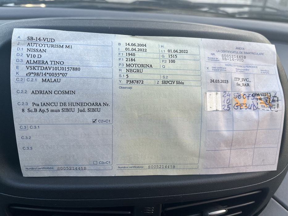 Vand Auto Nissan Almera Tino