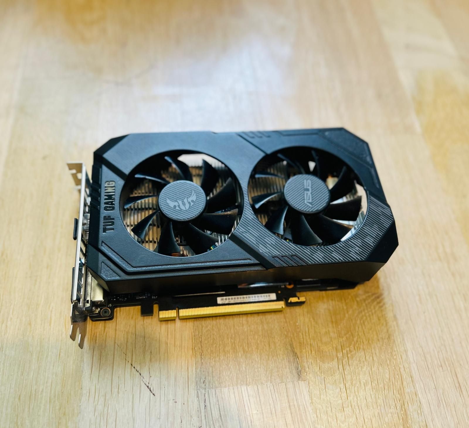 Placa video GTX 1660TI 6GB GDDR6 192-bit