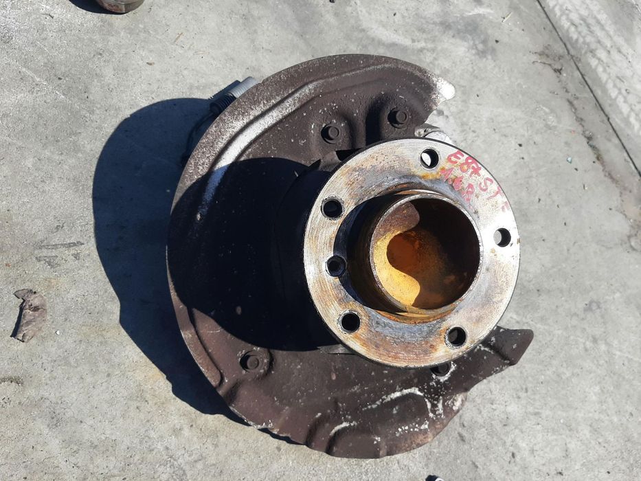 fuzeta stanga fata  1.6 b bmw seria 1 e81 e87  fuzeta stanga fata  1.6 b bmw seria 1 e81 e87  3121 6764443-03