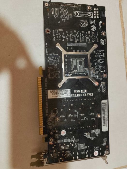 Продавам  видеокарта Nvidia GeForce GTX 1060 6GB DDR5 PALIT