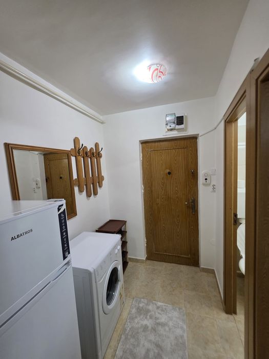 Închiriez Garsoniera 27m² în pitesti