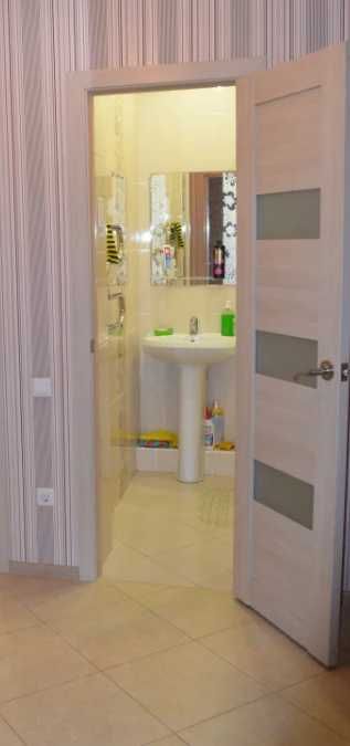 Дава се под наем Едностаен апартамент в Пловдив, Южен - 45 кв.м за 204 € - Снимка #4