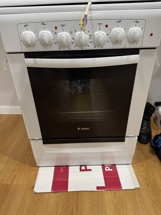 Продам плиту Gefest в хорошем состоянии