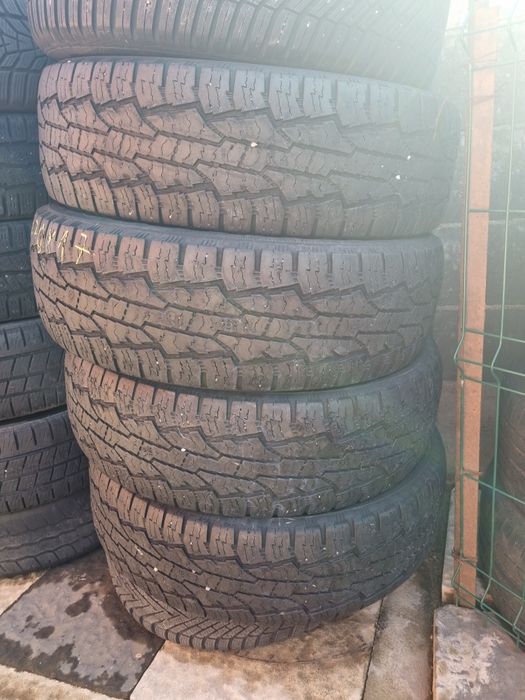 4 anvelope de iarnă 245 70  17