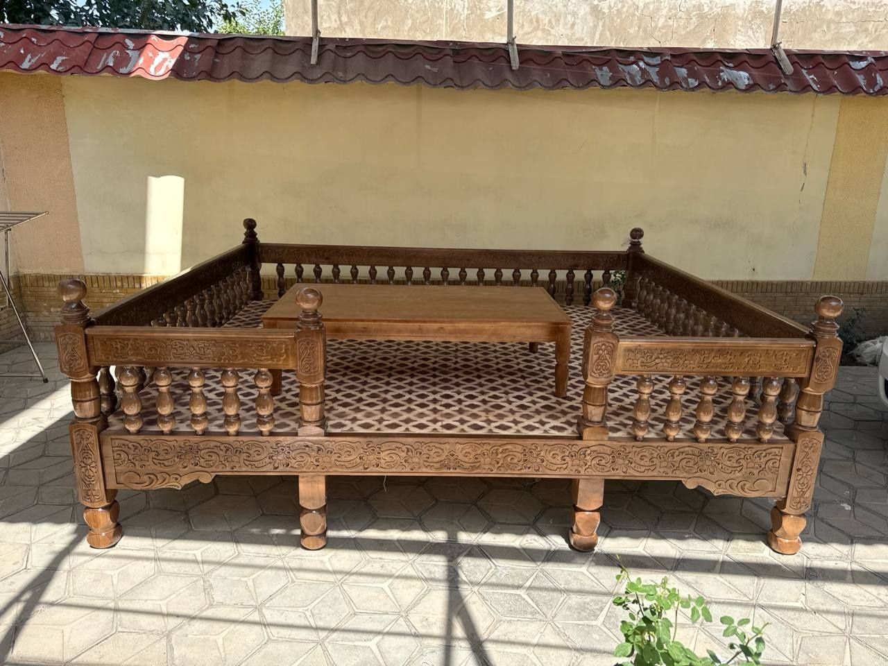 Tapchan kiravatlar
