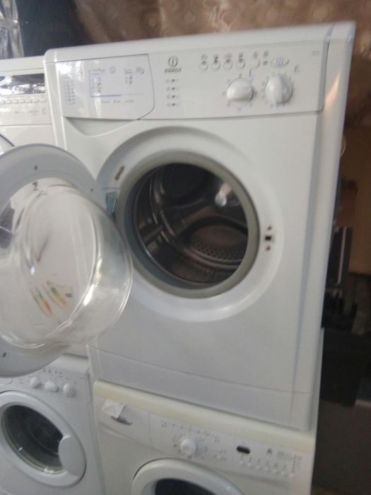 Masina de spalat indesit BuyBack la schimb