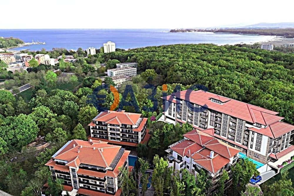 Продава се Двустаен апартамент в Приморско - 53 кв.м за 2265 €/кв.м - Снимка #13