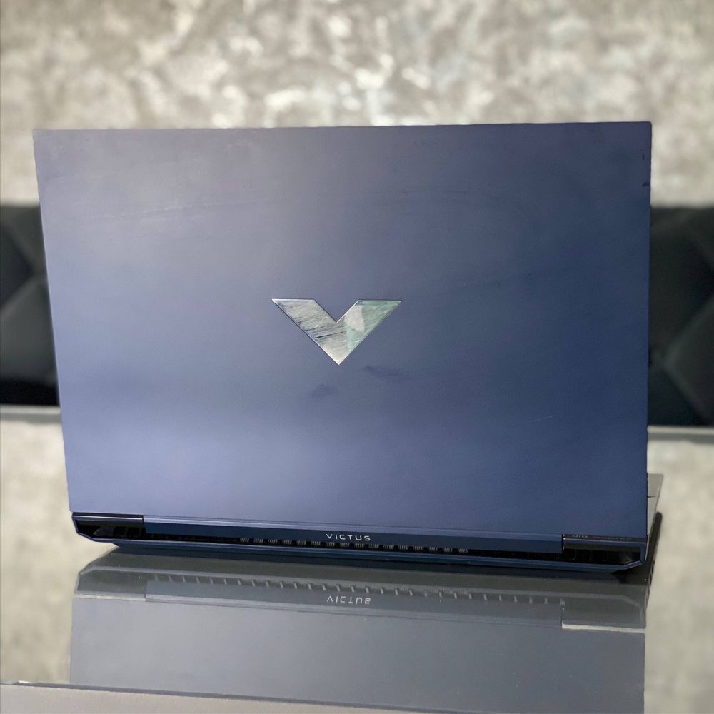 Hp Victus 16 ekranlik kattasidan arzon narxda