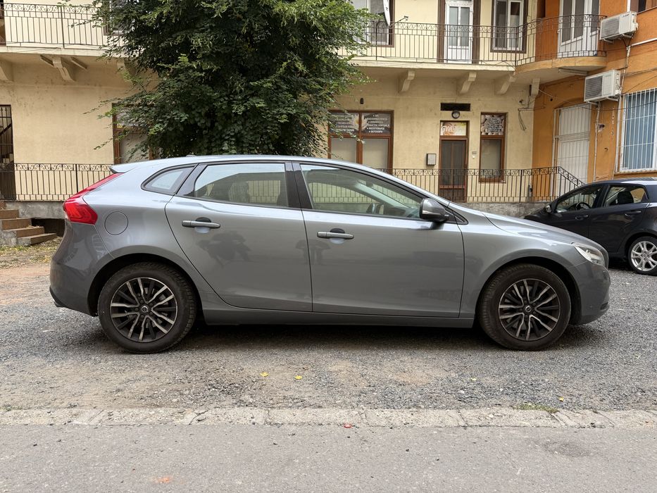 Vand Volvo V40.