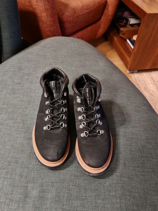 Vand ghete mărimea 36