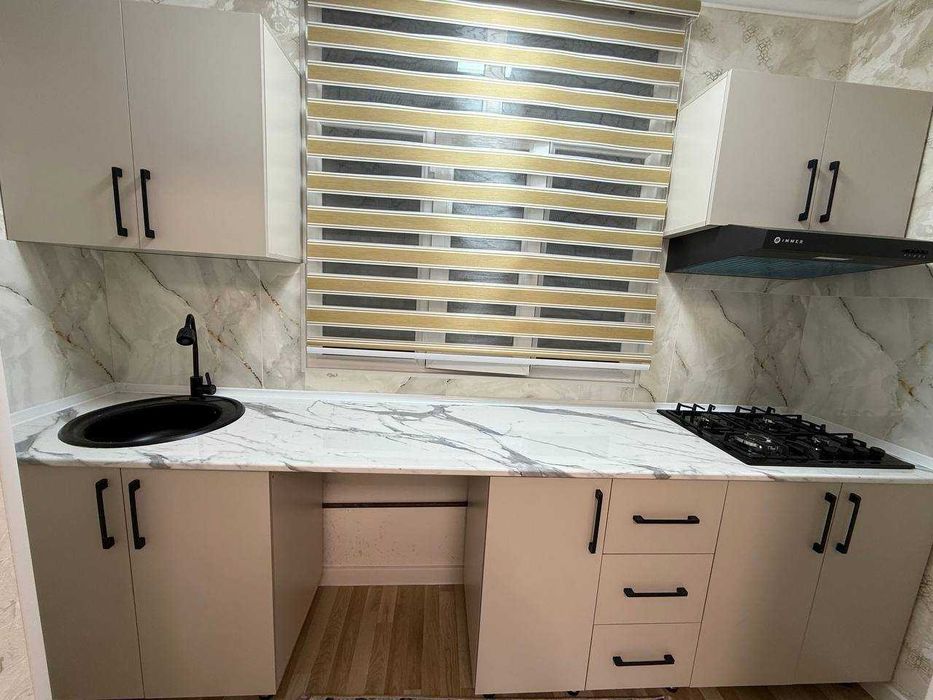 СРОЧНО !! Продается квартира в Яшнабаде 1/3/4 ( 30 кв/м ) Дубовой