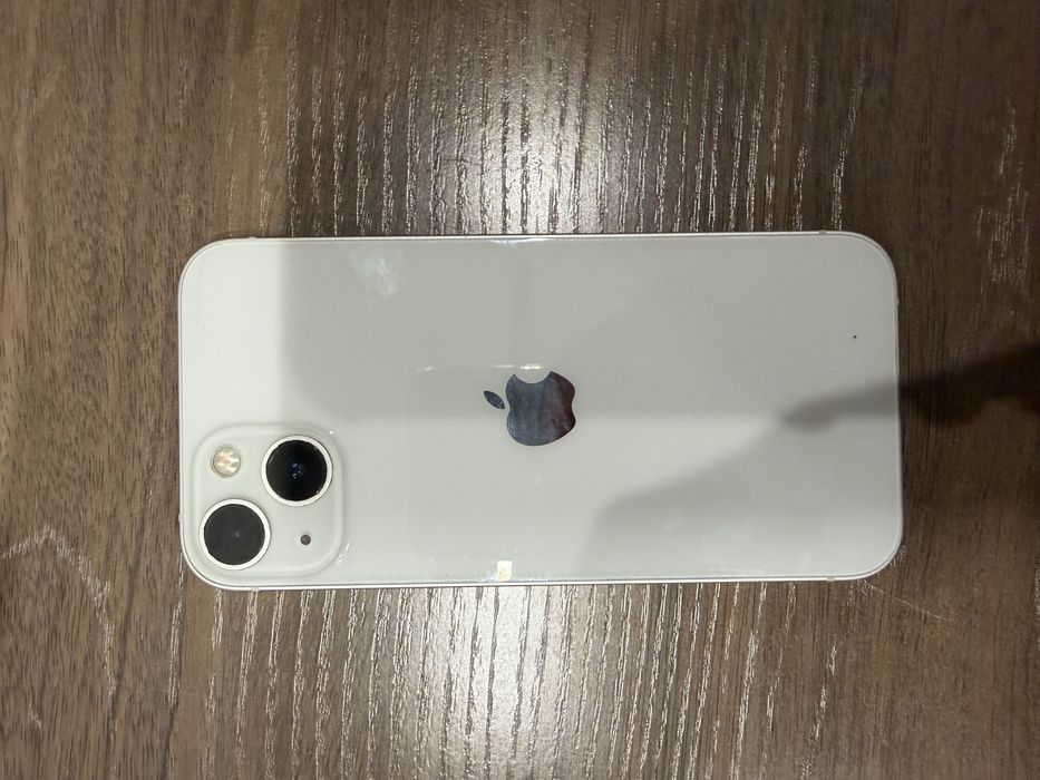 Продам айфон 13. 128 гб.