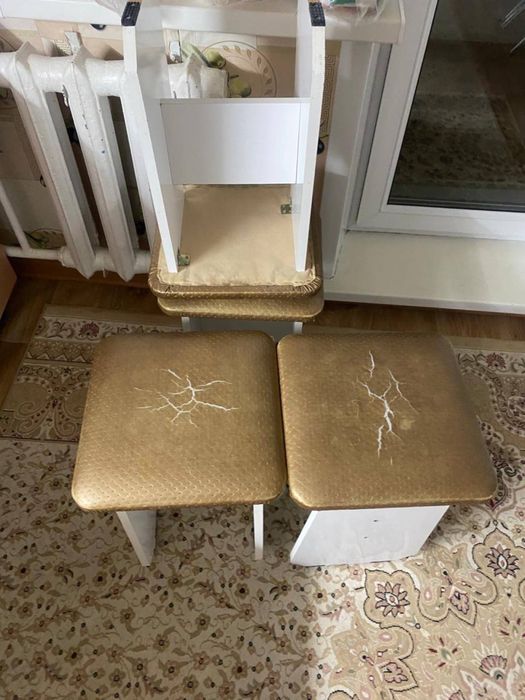 Продам Табуретки