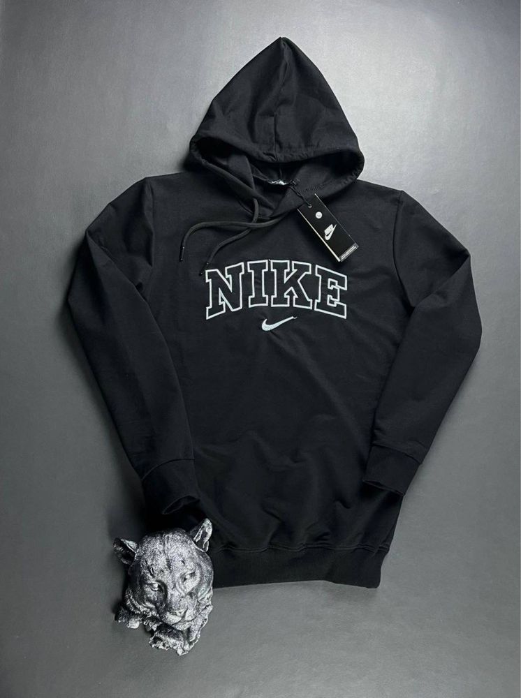 Hanorac Nike clasic, college style