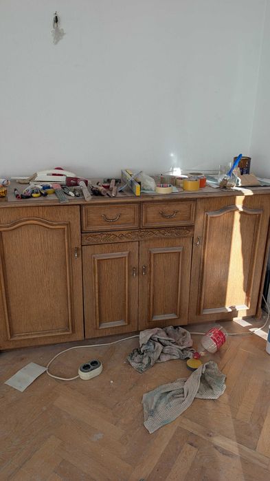 Шкаф/бюфет от дърво