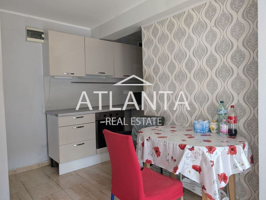 Продава се Тристаен апартамент в Варна, Център - 50 кв.м за 2164 €/кв.м - Снимка #7