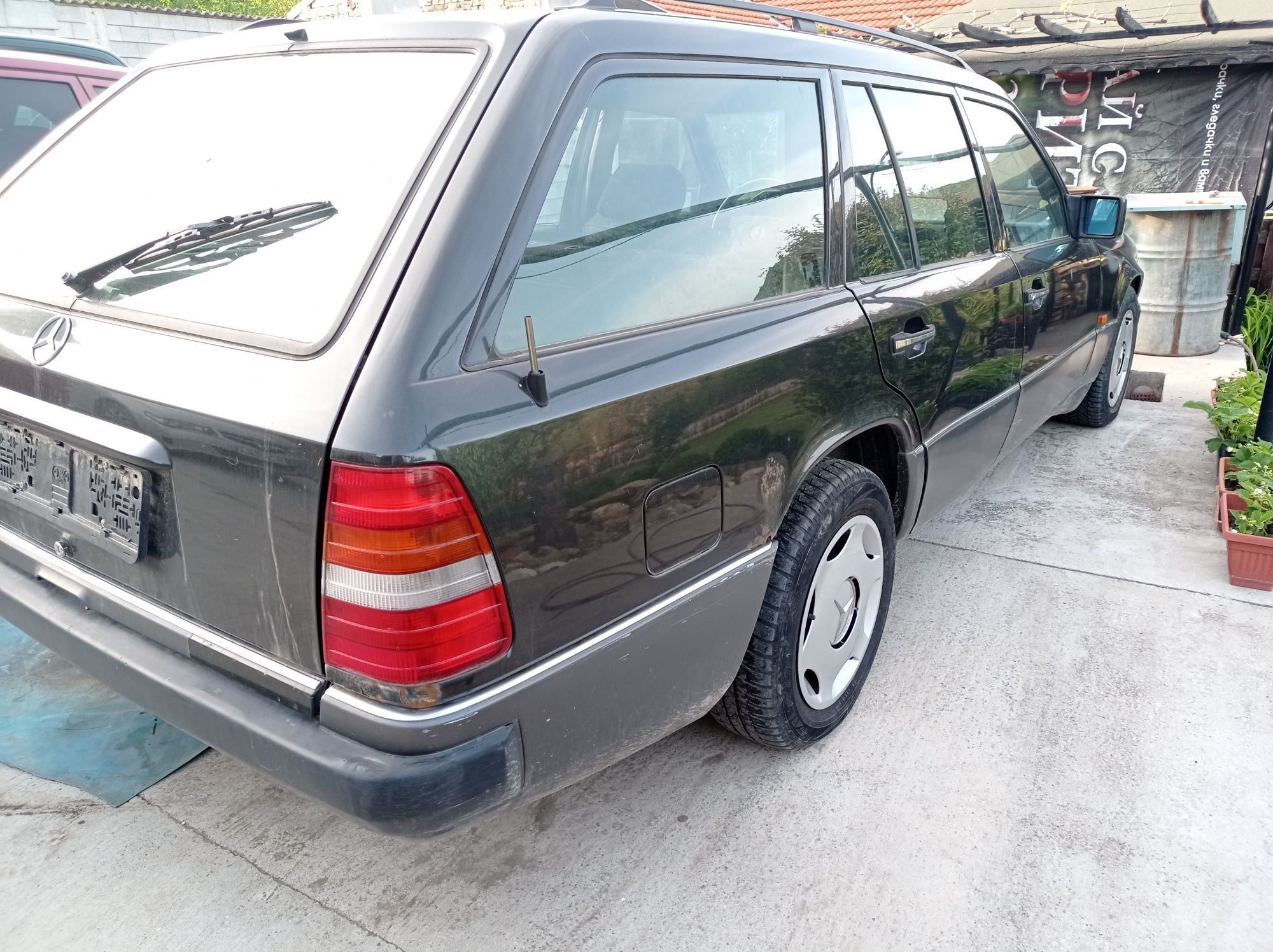 Mercedes Мерцедес  w124 200e 122к.с.