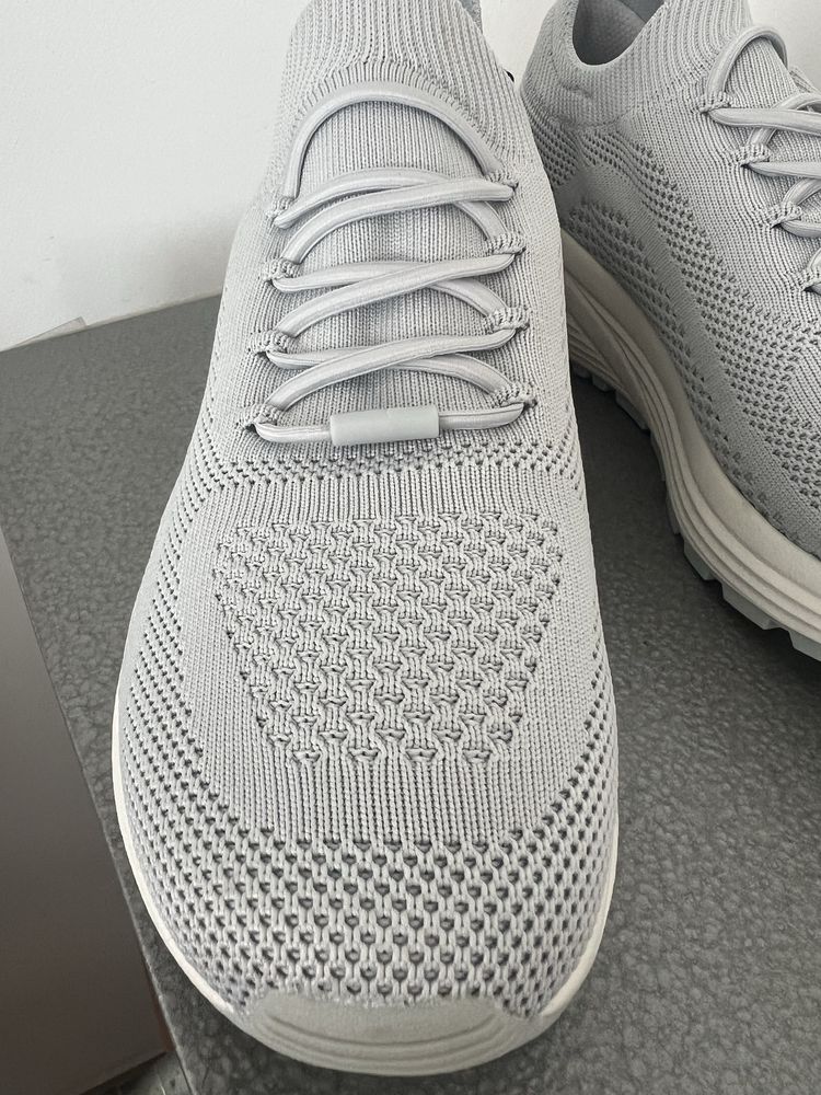 Сникърси skechers