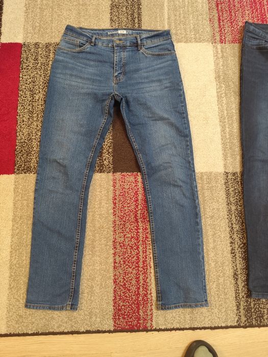 Geans/blugi slim mărimea  32