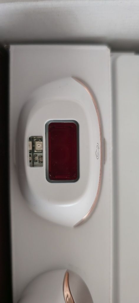 Фотоепилатор IPL Philips Lumea Advanced SC1998/00