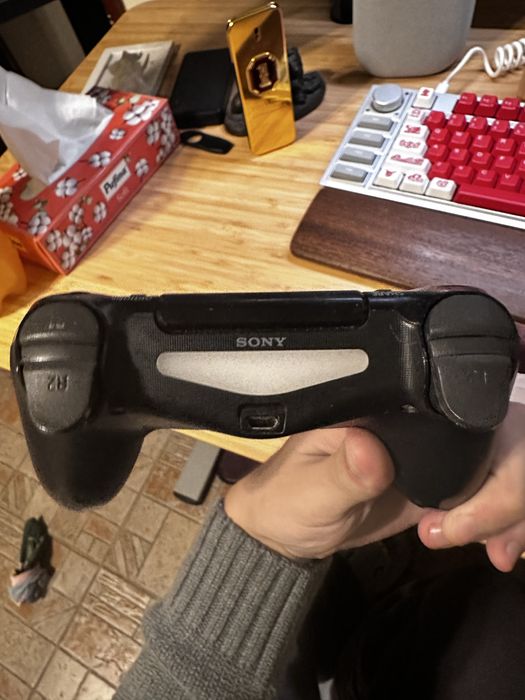 Истински Dualshock 4 V2