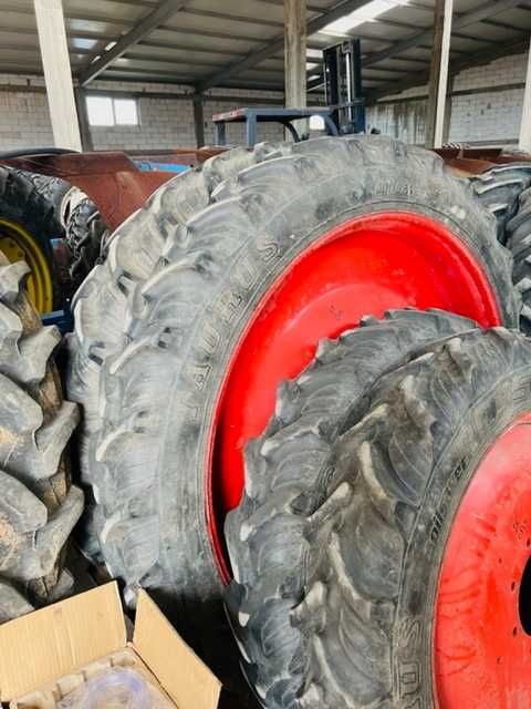 Roti inguste pentru toate marcile de tractoare Fendt John Deere Claas