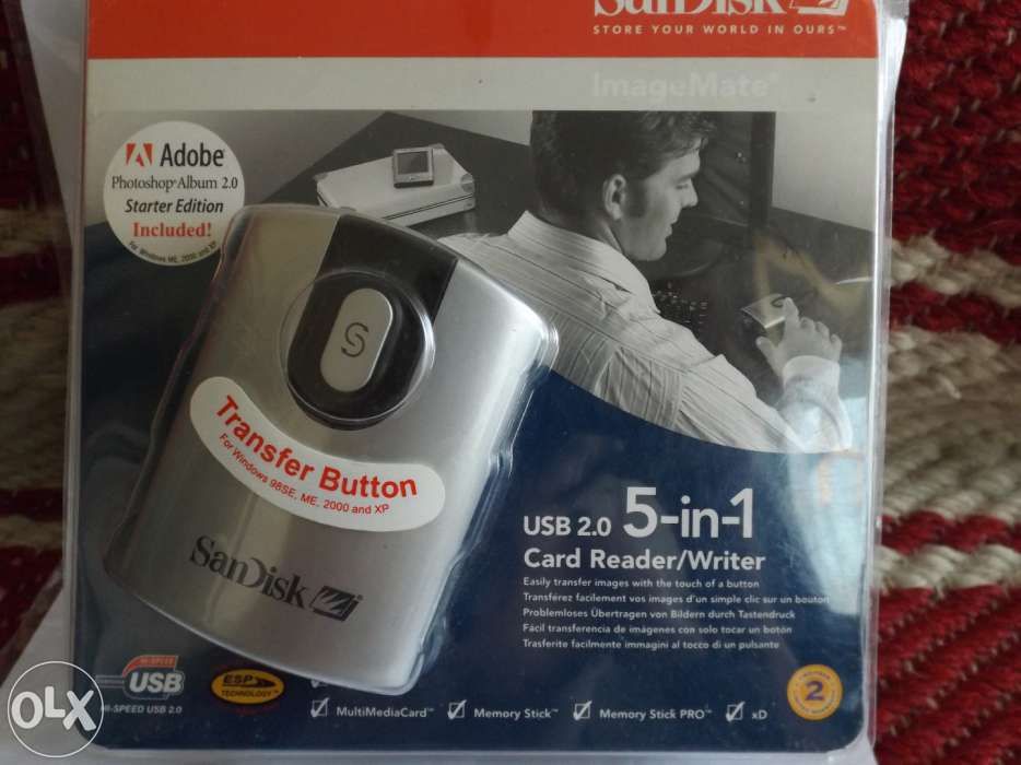 Cititor de SD card  Card Reader / Writer ,,SAN DISK ''5 In 1 .