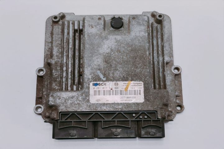 Calculator Motor Bosch ECU 2.3 DCI 0281017341 Renault Master a 3-a ge