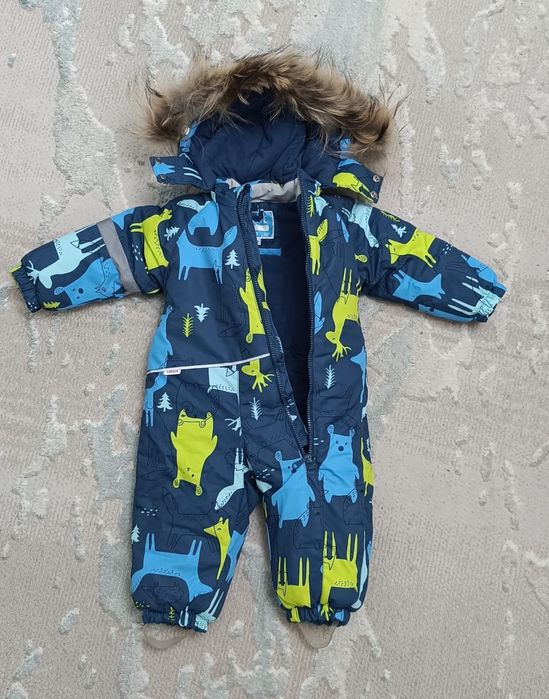 Продам комбинезон LASSYE детский зимний 74 см