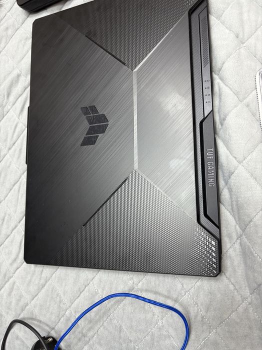 Продам игровой ноутбук asus