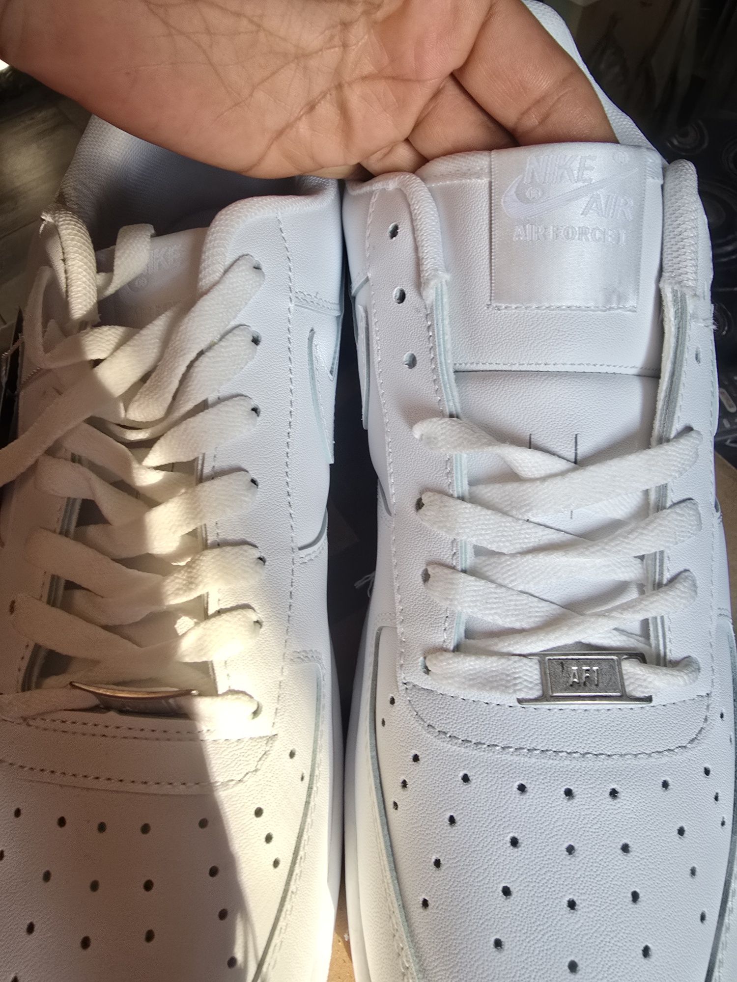 Nike  Air force .